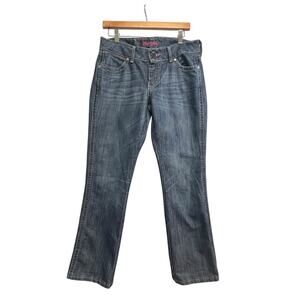 Wrangler Juniors Size 7/8 x 32 Whiskered Front Medium Wash Straight Denim Jeans